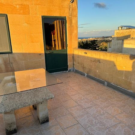 Tal-Bir Farmhouse Hotel Nadur Exterior photo