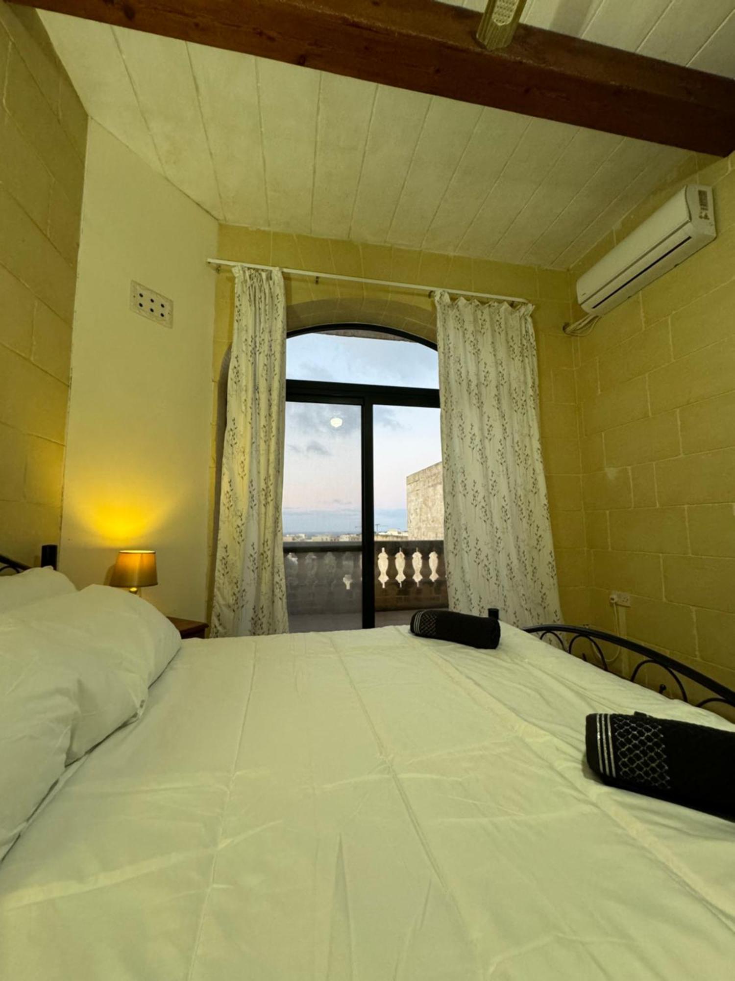 Tal-Bir Farmhouse Hotel Nadur Exterior photo