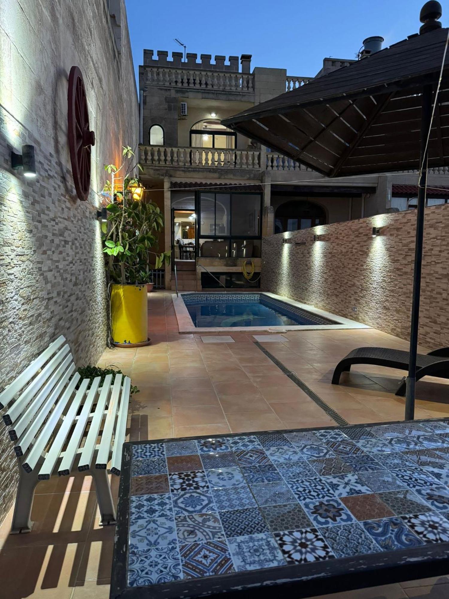 Tal-Bir Farmhouse Hotel Nadur Exterior photo